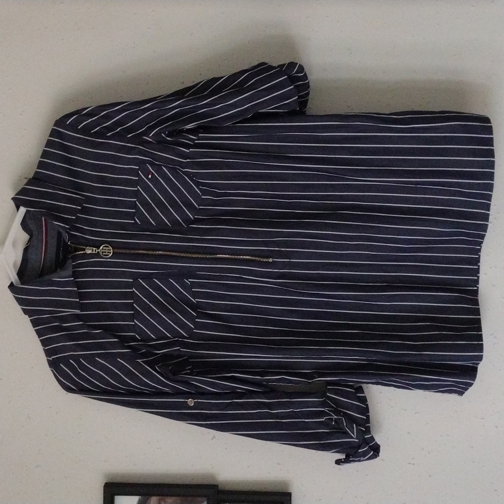 Tommy Hilfiger blouse size petite small